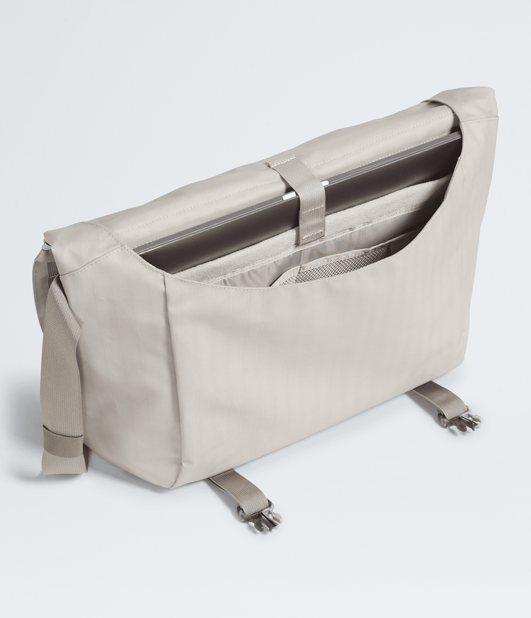 Base Camp Voyager Messenger Bag - The North Face