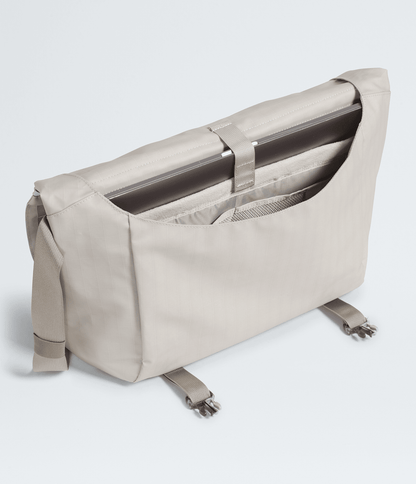 Base Camp Voyager Messenger Bag - The North Face
