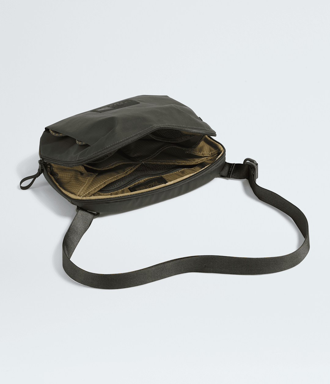 Base Camp Voyager Pro Crossbody - The North Face