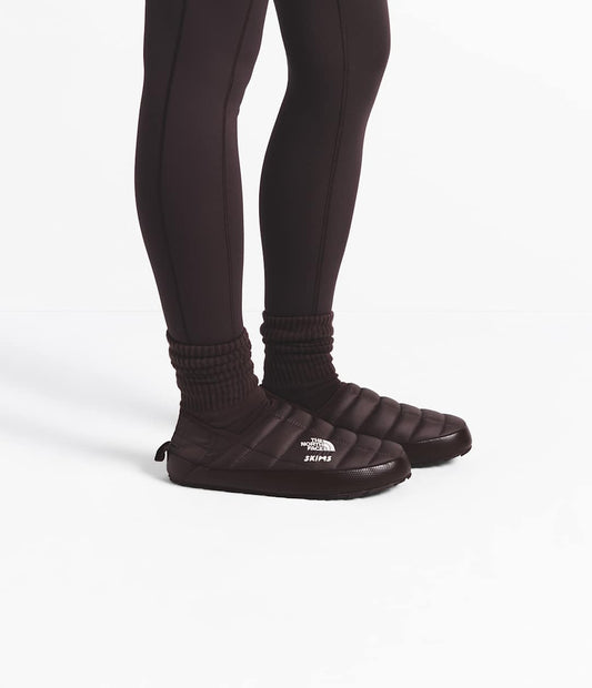 The North Face X SKIMS Thermoball Traction Mule V - The North Face