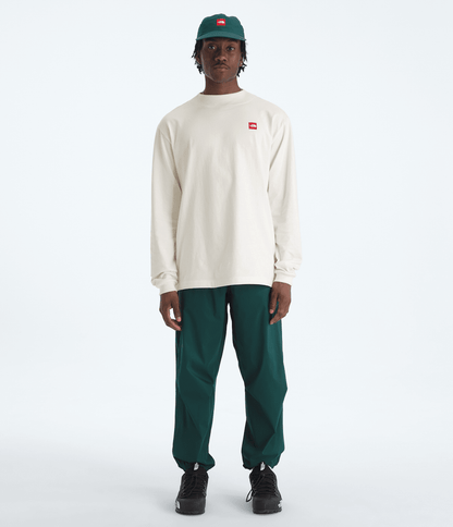 Men’s TNF™ Red Box Long-Sleeve Tee - The North Face