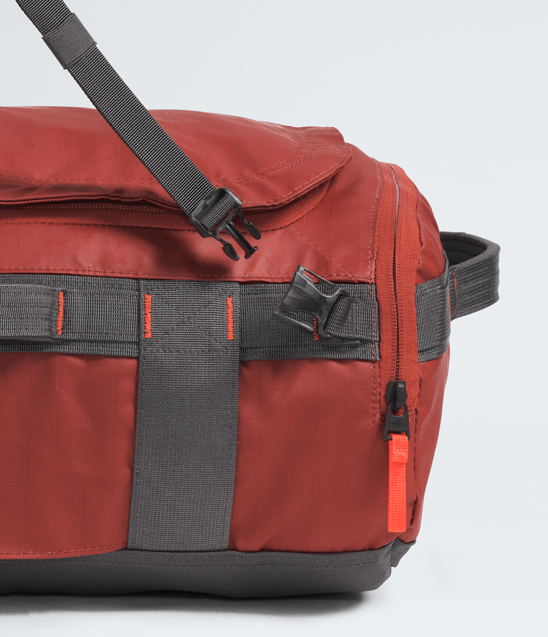 Base Camp Voyager Duffel—32L - The North Face